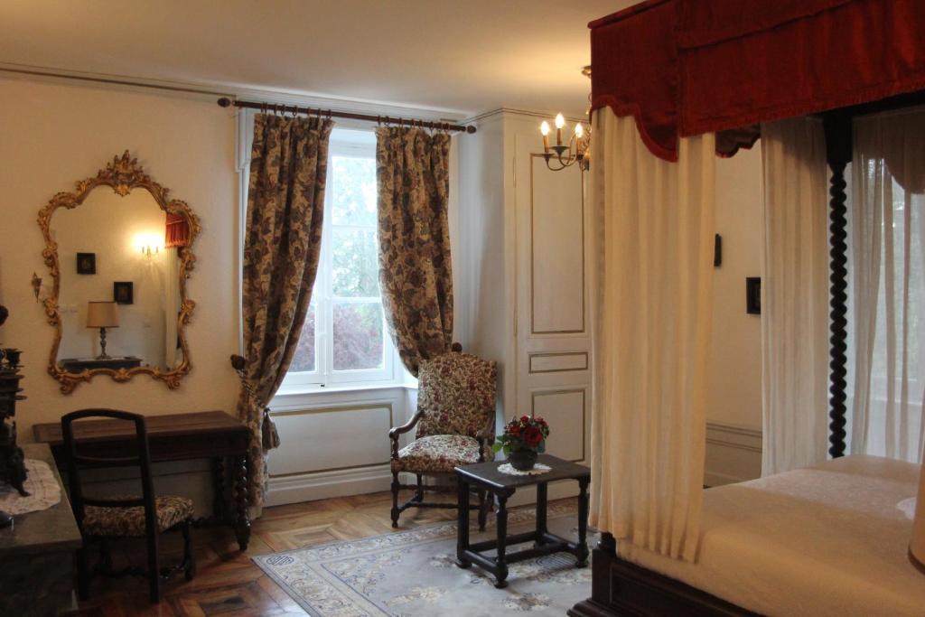 Chateau De La Chapelle Des Bois ฟลัวรี ภายนอก รูปภาพ