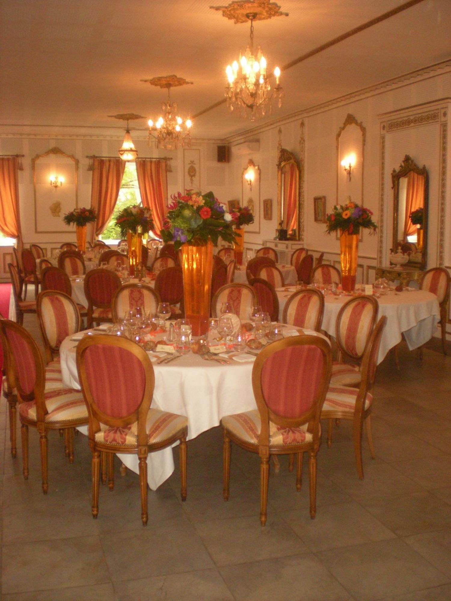 Chateau De La Chapelle Des Bois ฟลัวรี ภายนอก รูปภาพ