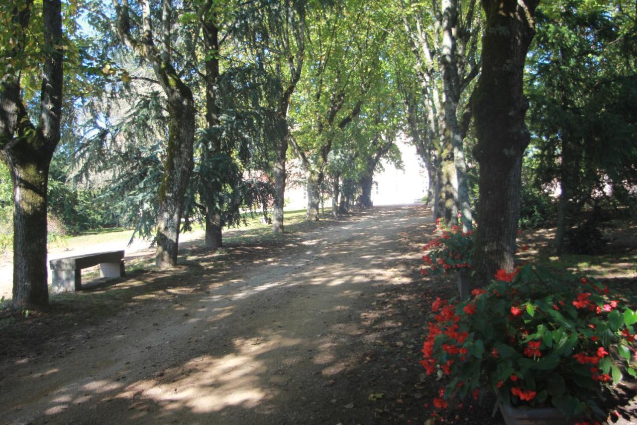 Chateau De La Chapelle Des Bois ฟลัวรี ห้อง รูปภาพ